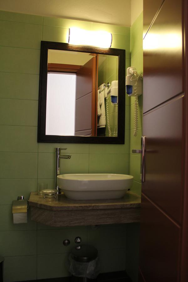 Aposperides Hotel 리바디 외부 사진
